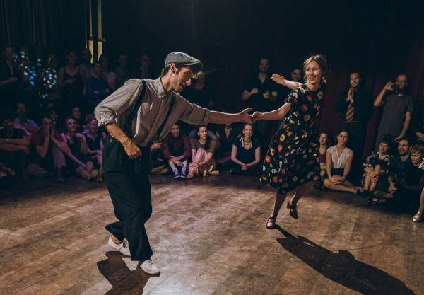 Atelier de danse swing & danse contemporaine