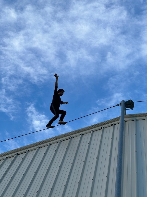 Un trait dans le ciel
